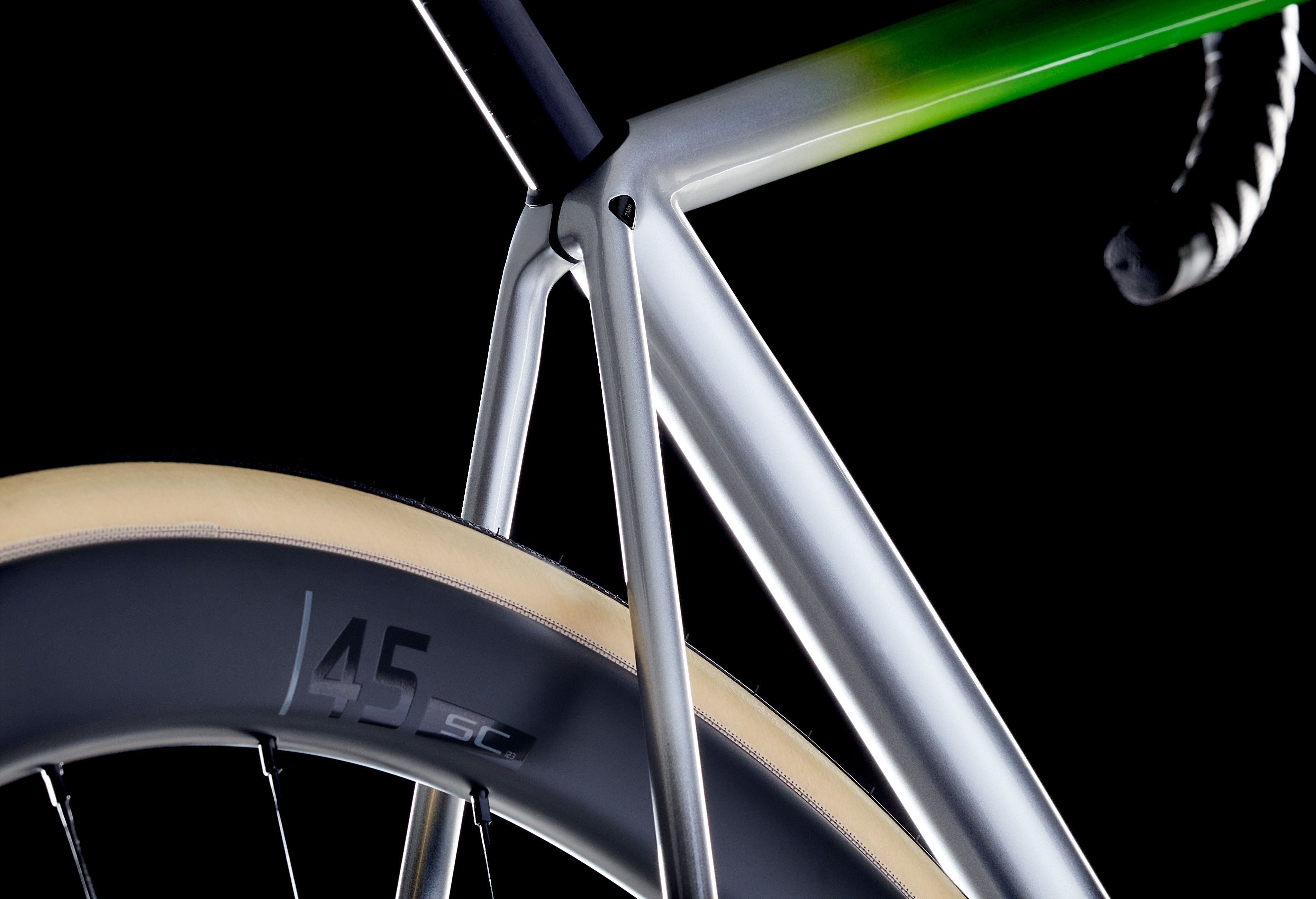 Adrenaline SL Team Réplica – Shimano Ultegra Di2 | Vision SC45 Karbon Landeveissykkel