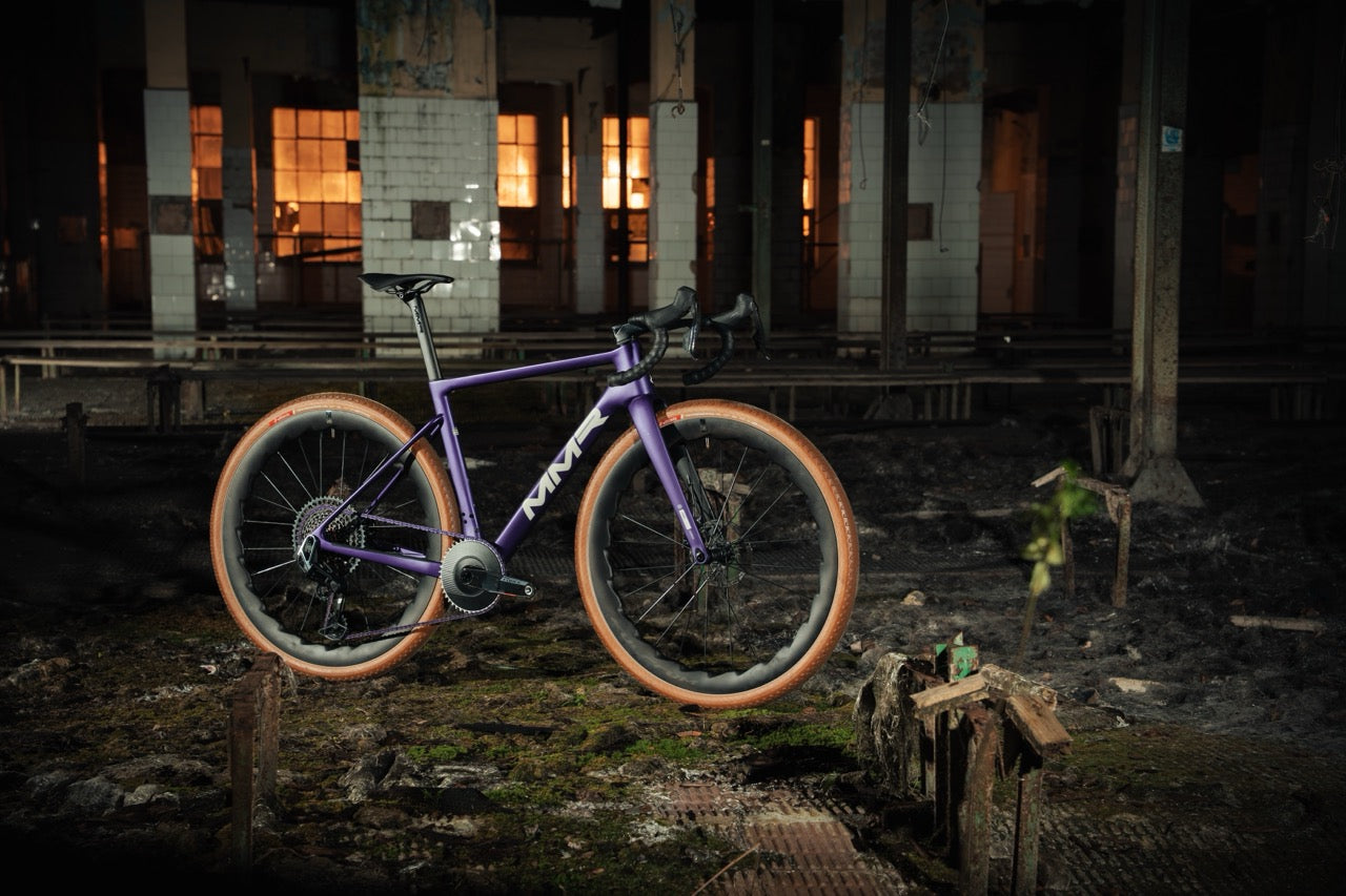 MMR SIMUN 10 gravel race sykkel – trådløs SRAM Force AXS og konkurranseoppsett