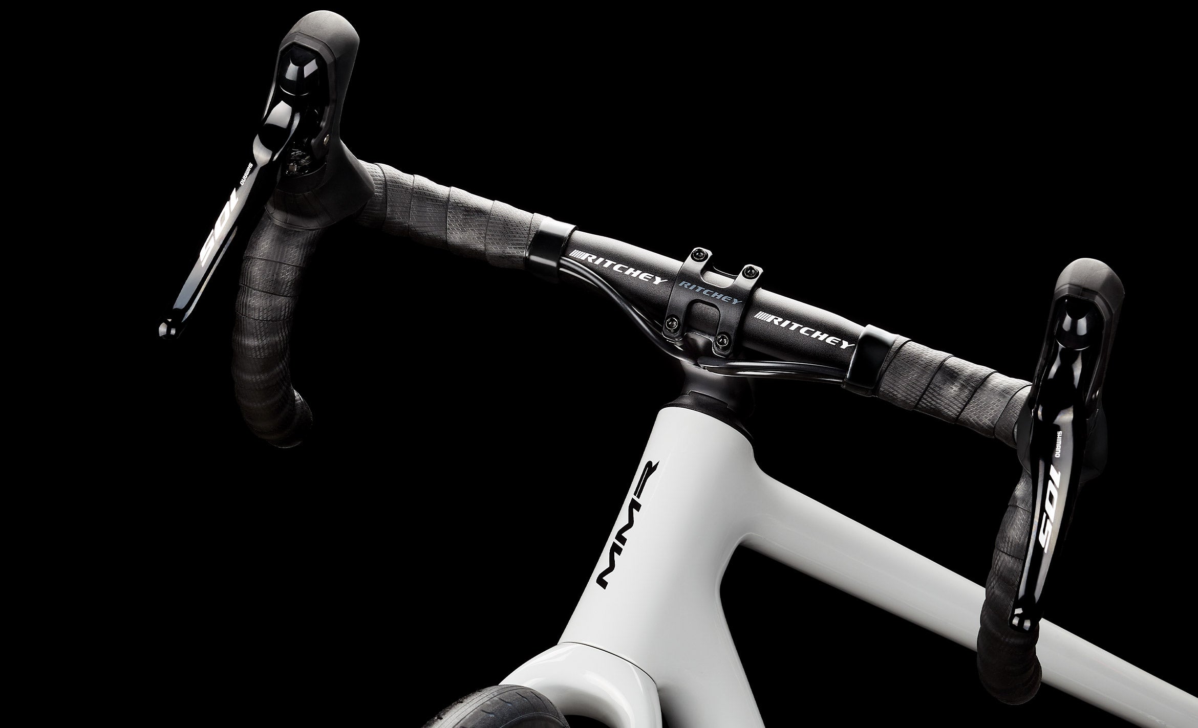 MMR GRAND TOUR 30 Shimano 105 – Komfort- og Ytelsesorientert Karbon Grussykkel