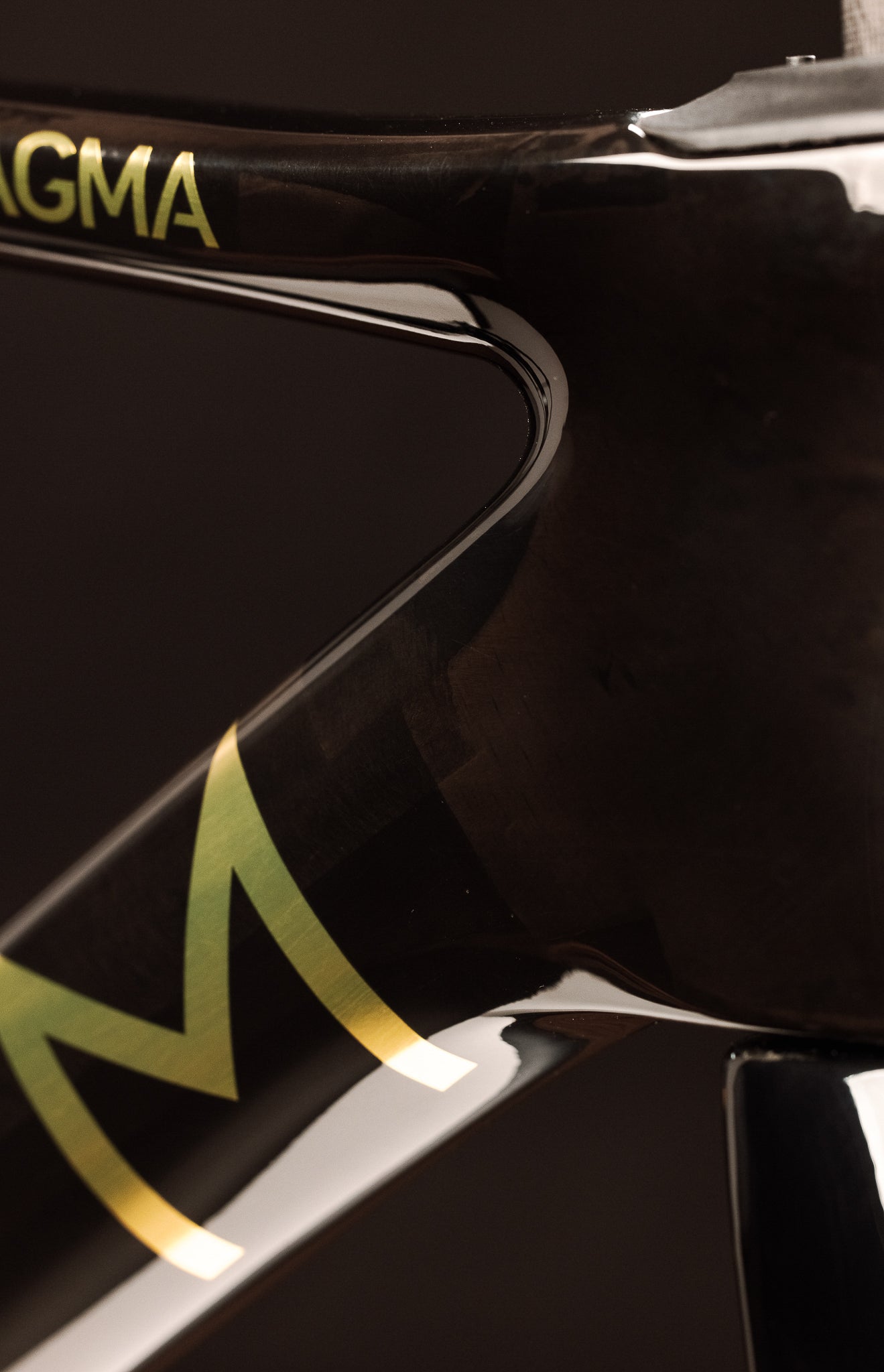 AURUM MAGMA FRAMESET