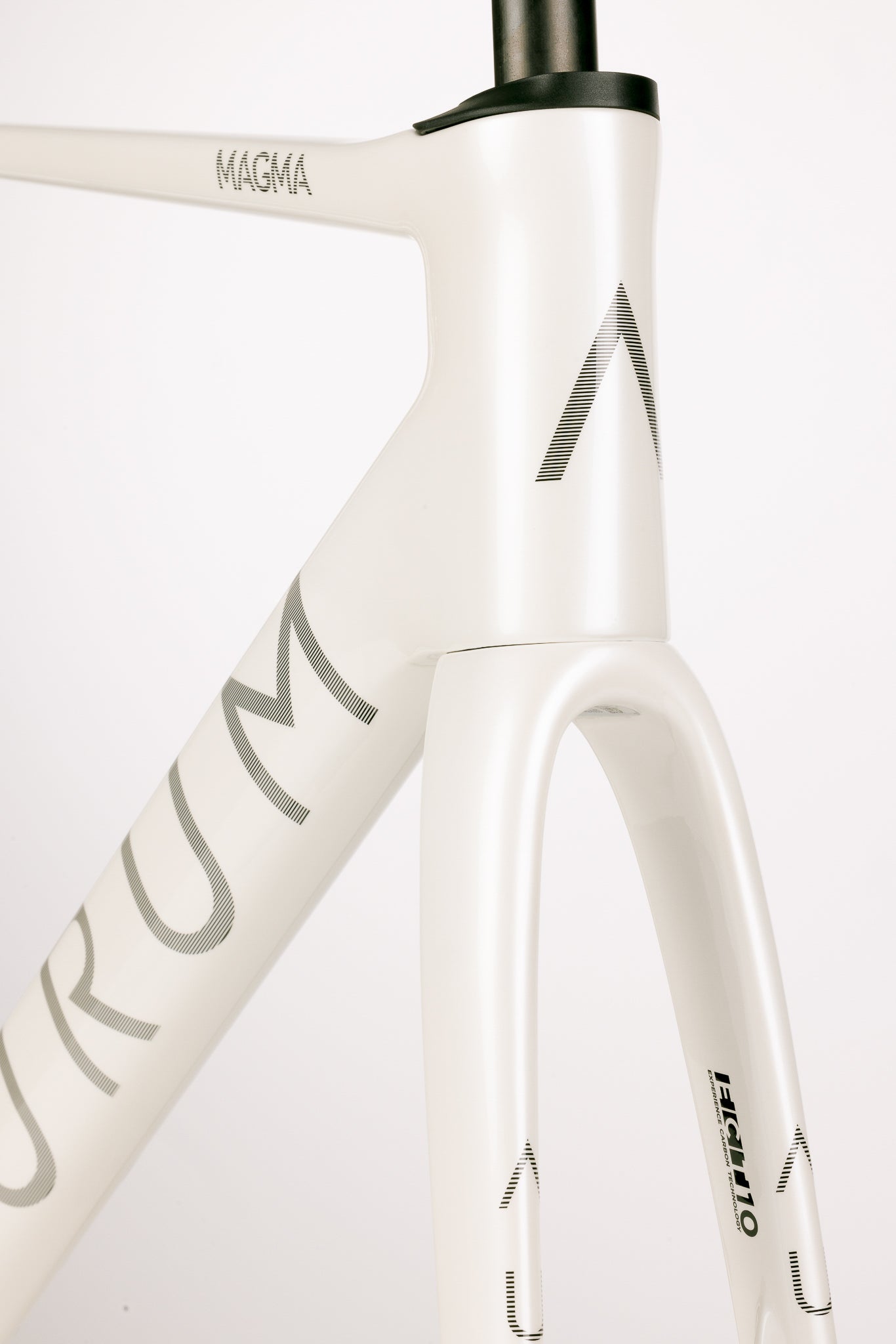 AURUM MAGMA FRAMESET