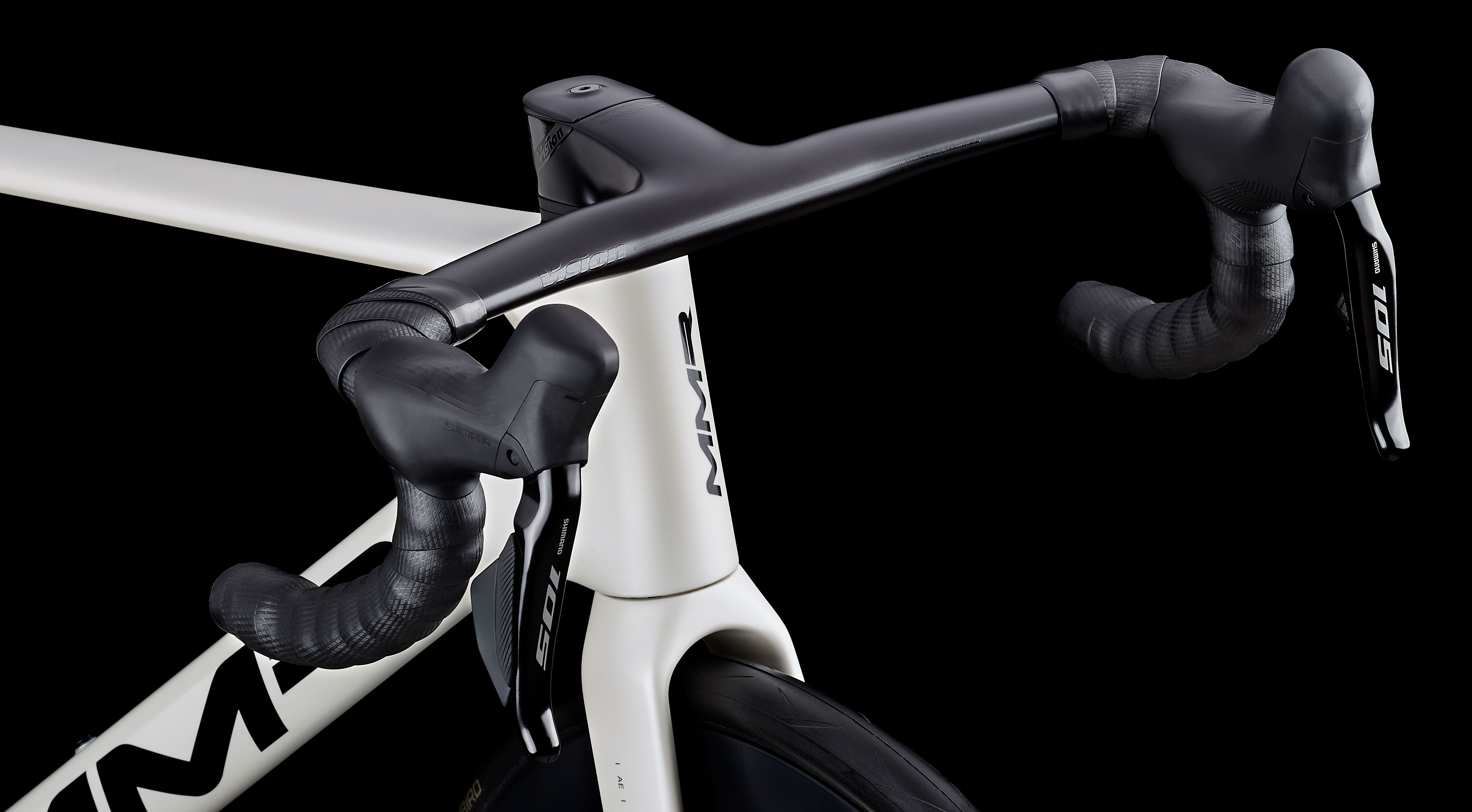 MMR AELION 30 Shimano 105 Di2 | Vision SC60 i23 TR Karbon Landeveissykkel