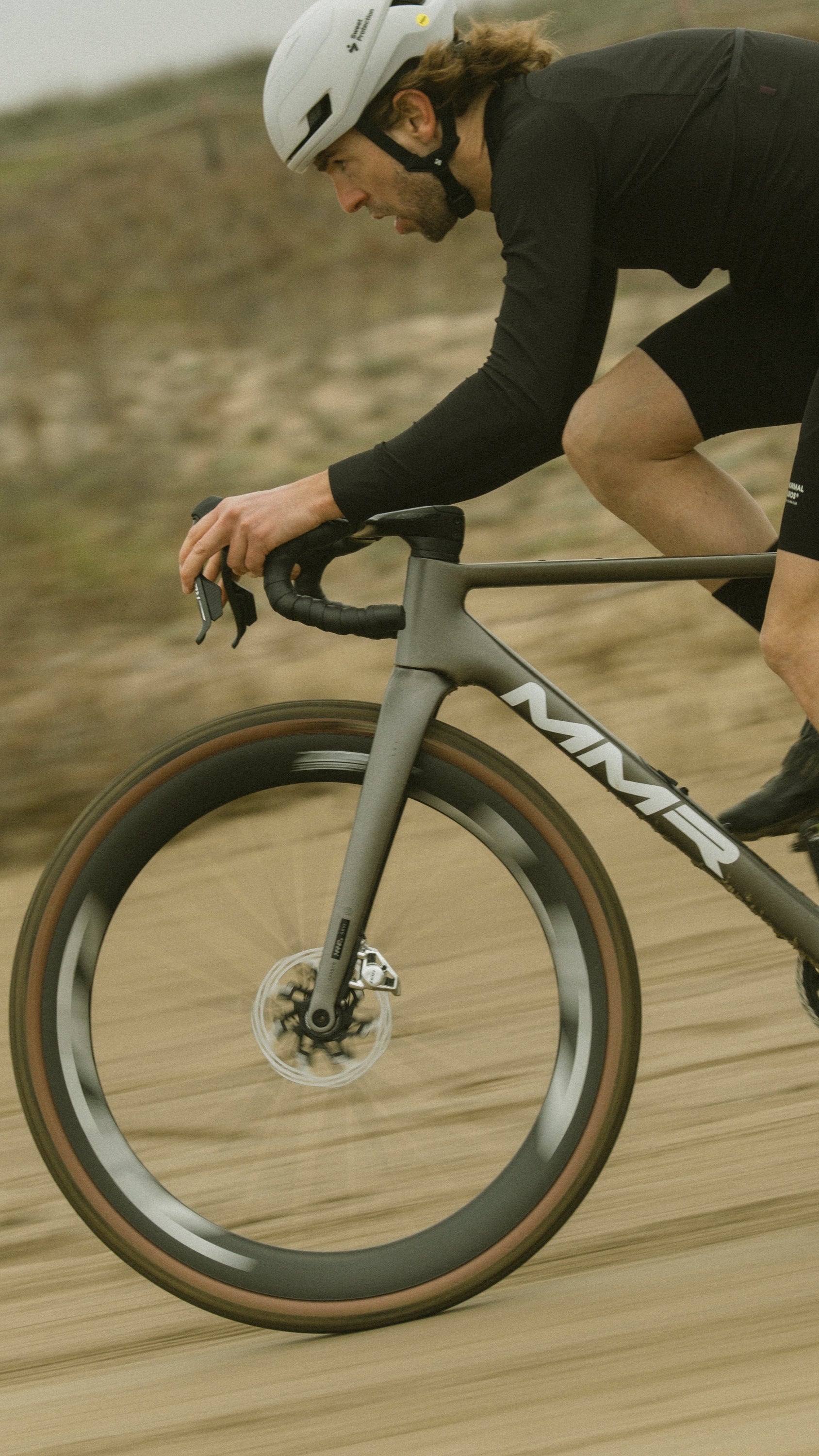 MMR Simun gravelsykkel i karbon utviklet for grus og variert underlag